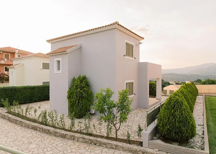 Vasilopoulos Residences - Emelia With Shared Pool فيلة