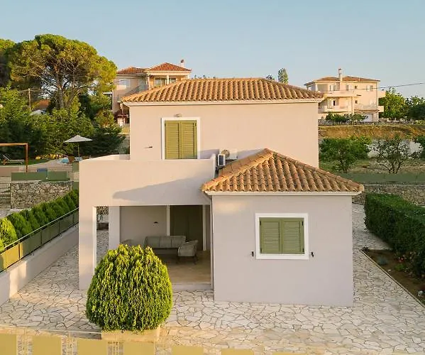 Vasilopoulos Residences - Emelia With Shared Pool Villa